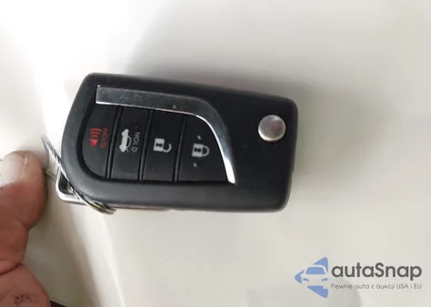 2020 Toyota Camry Le from USA, damaged, VIN 4T1C11AK5LU990636